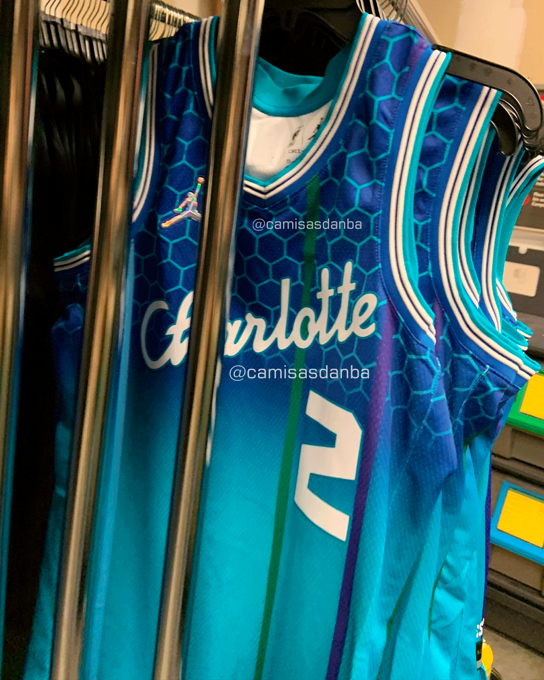 Charlotte Hornets форма