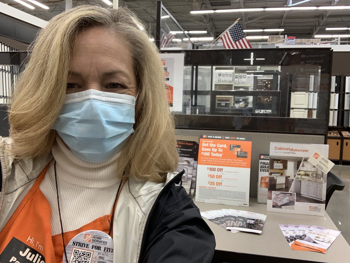 julielgilbert2's tweet photo. Happy Halloween 🎃 👻🤠🧡🧡🧡🧡Celebrating with Associates #1041 #630 #6672 🎃🎃🎃🎃🎃
⁦@Amir_Sarofiem⁩ ⁦@WDentonthd⁩ ⁦@THDjulia⁩ ⁦@THDjoachim⁩ https://t.co/o5MDmXzSzb