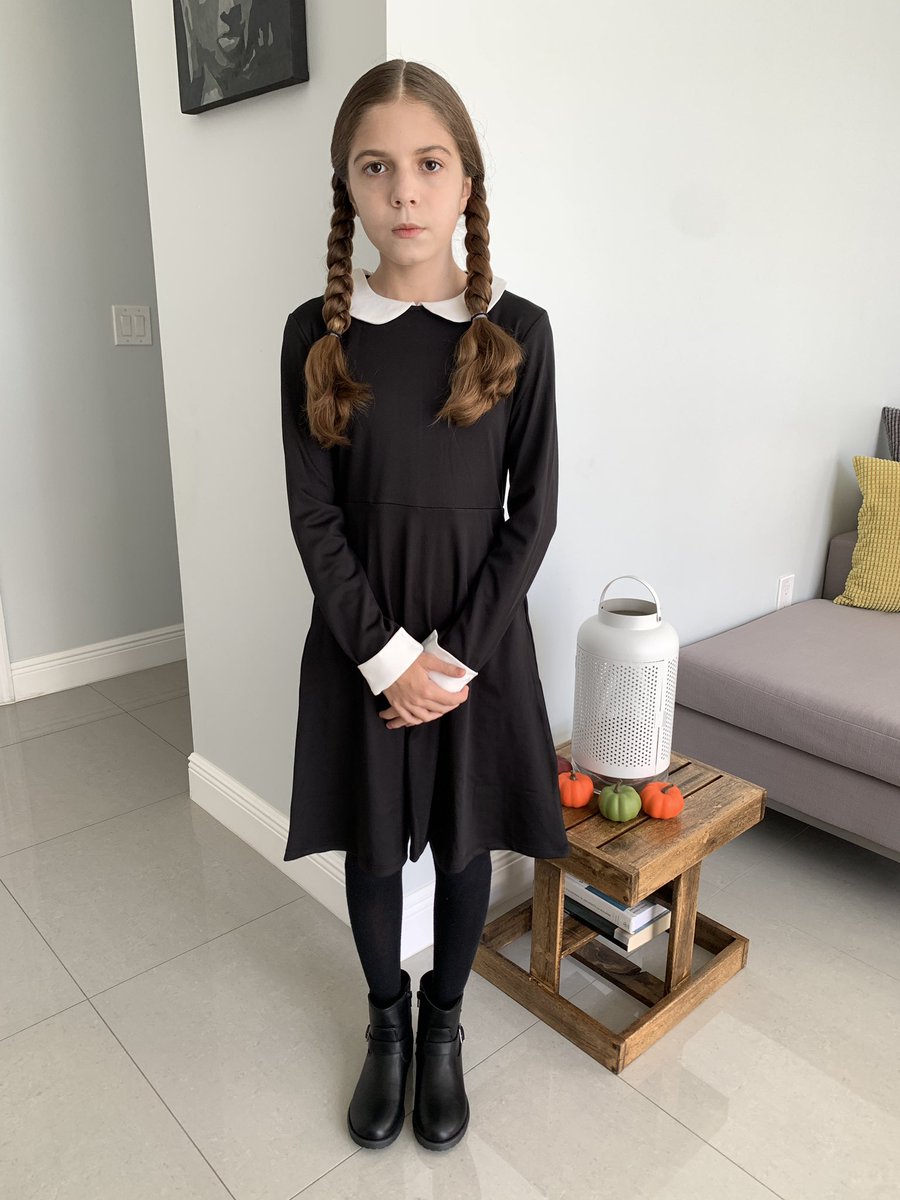 tfa332001's tweet photo. Happy Halloween from Wednesday Addams. 😌👻 https://t.co/MgDif6HXfD