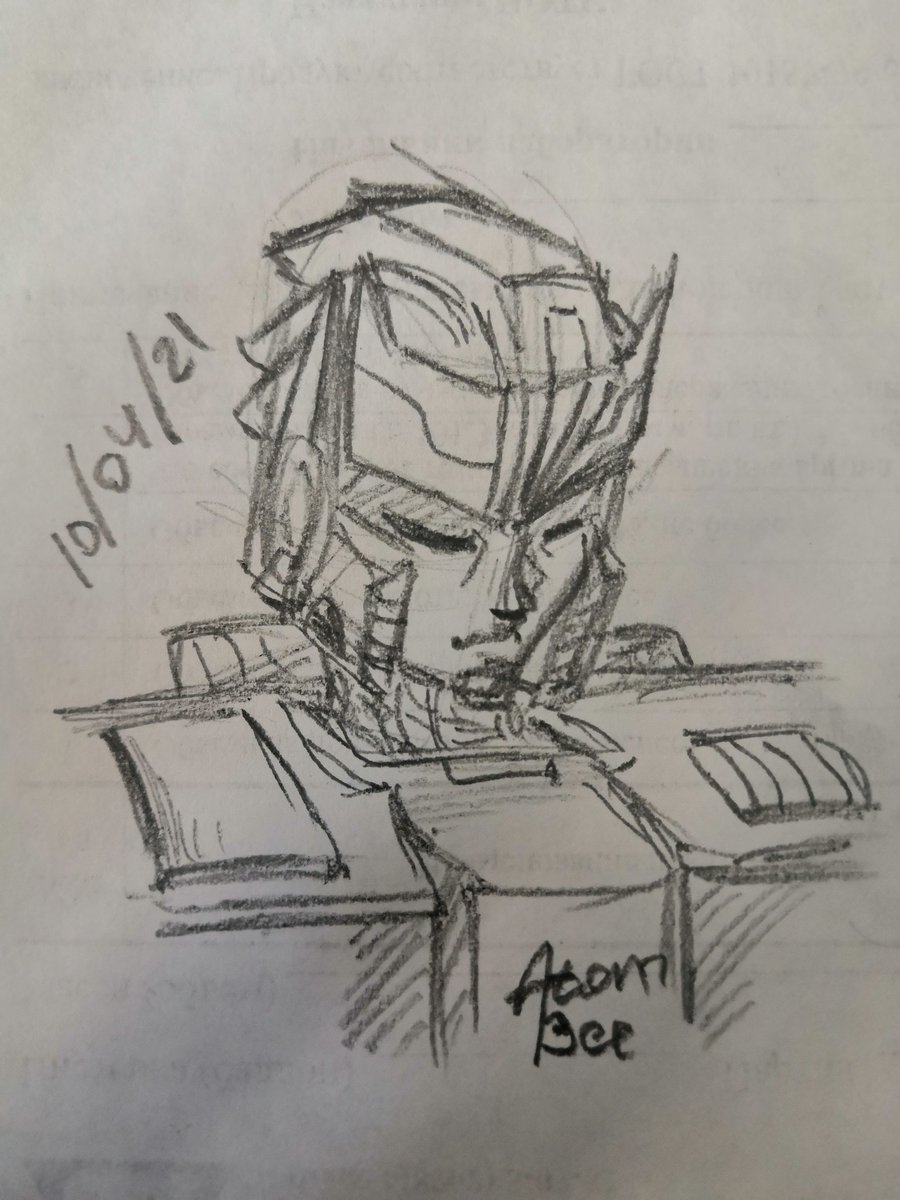 AtomBee5's tweet photo. #Lostlightfest2021
#Lostlightfest
#Transformers
#pyramagna
#bumblebee
#Leviathan https://t.co/FSNUQVRnAr