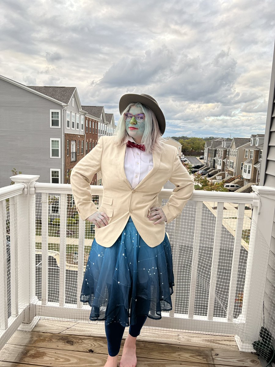 Jurassic_Liz's tweet image. Yesterday I was the Professor. Today I’m gonna eat him I guess. 

@ryanbergara
@shanemadej 
@stevenkwlim
@wearewatcher 

#puppethistory #theprofessor #puppethistoryprofessor #puppetuniversity #shanemadej #ryanbergara #boogara #ghouligan #shaniacs #boogaras #ghouligans