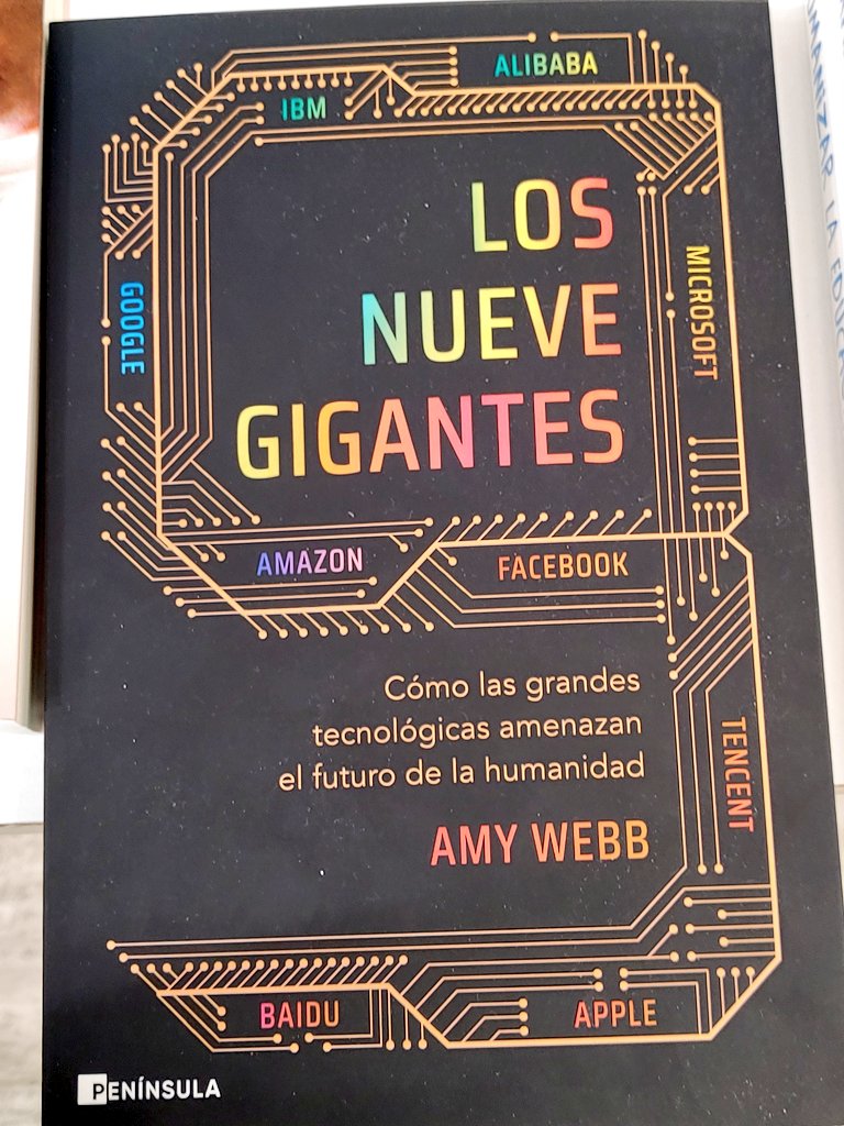 oscarboluda's tweet photo. ¿Cuál recomendáis? 🤔 https://t.co/aiLVGekOlv