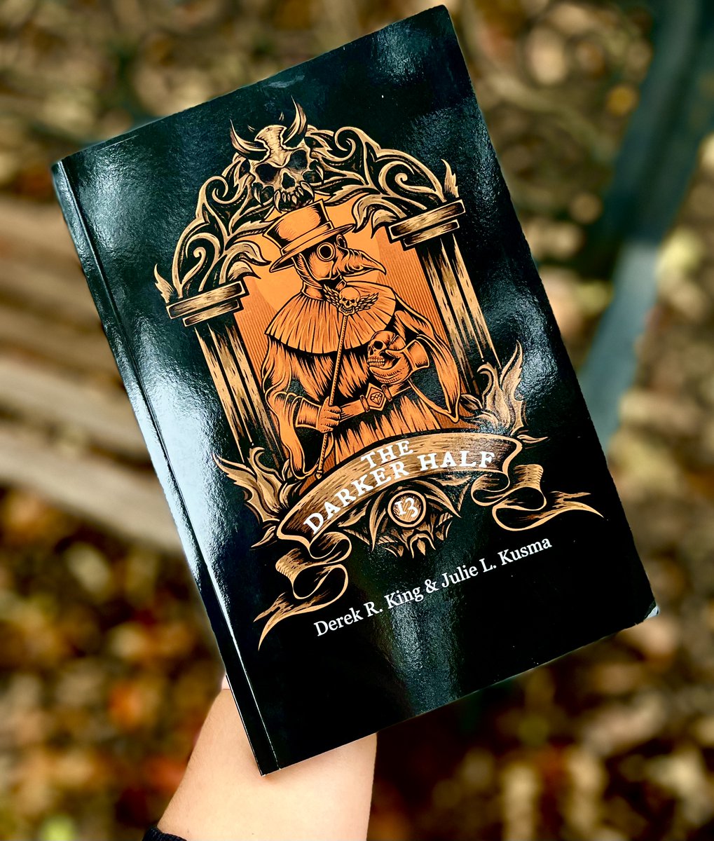 #dark #poetry
The Darker Half by Queen of Horror <a href="/JulieKusma/">Julie Kusma, Author of 80+ Books (Fic & Nonfic)</a> &amp; Noir guy <a href="/DerekRKing2/">Derek R King ✒️</a>

Here it is
darkly divine
two halves together
in perfect time
Pull up a chair
Dig in deep
We hope
we please
mybook.to/TheDarkerHalf

pic <a href="/HaleyJSwanson/">Haley Swanson</a>
