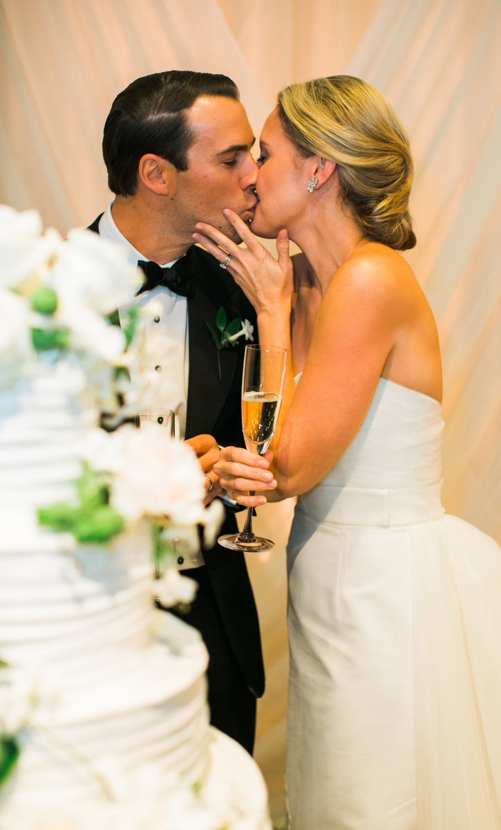 Raleigh Anne Gray tweet media