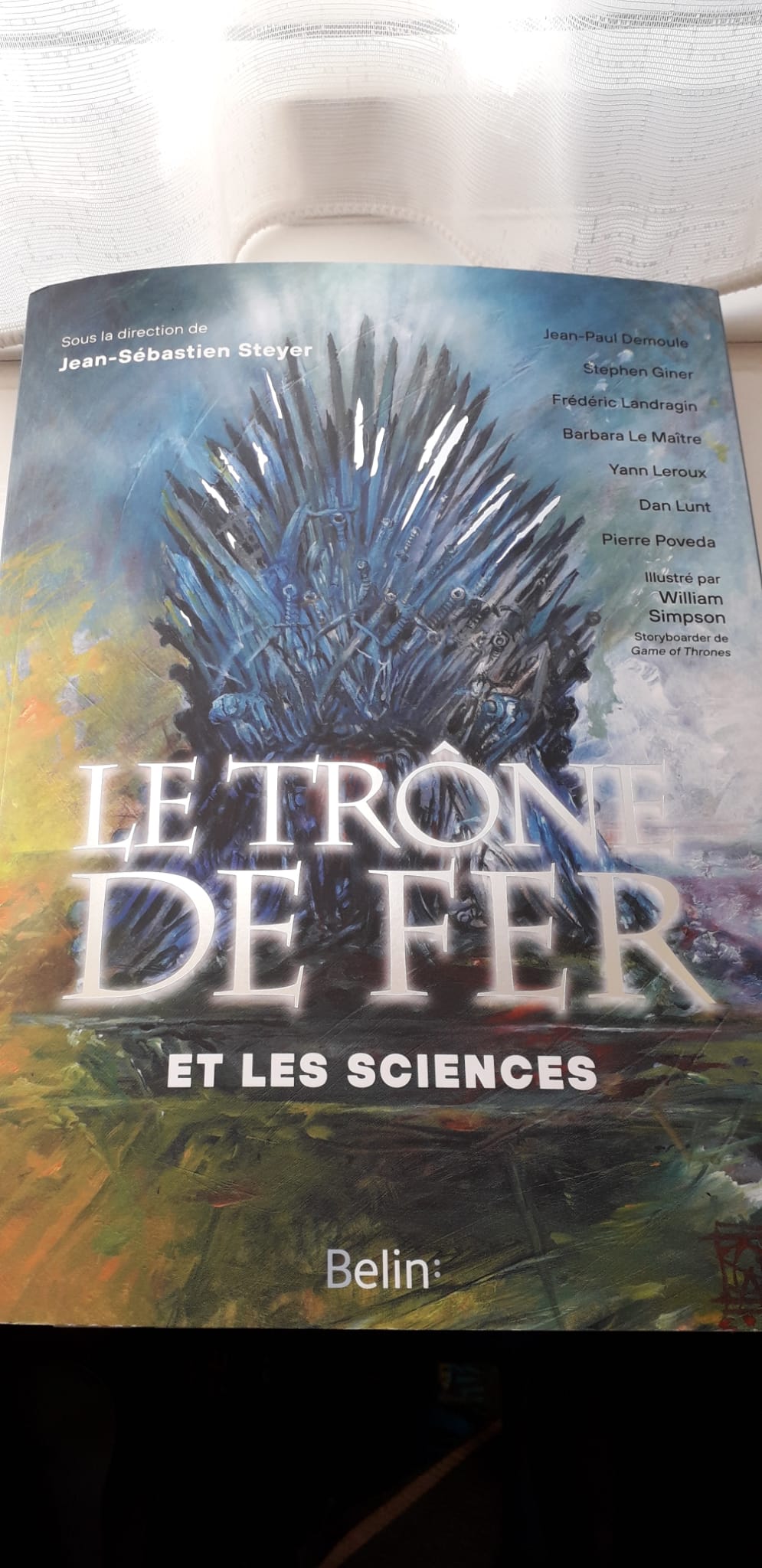 Dan Lunt on Twitter: "Interested in the Science of #GameOfThrones ? Check  out this new book (en francais!) - "Le Trône de Fer et les Sciences"!!  Including a chapter on the climate
