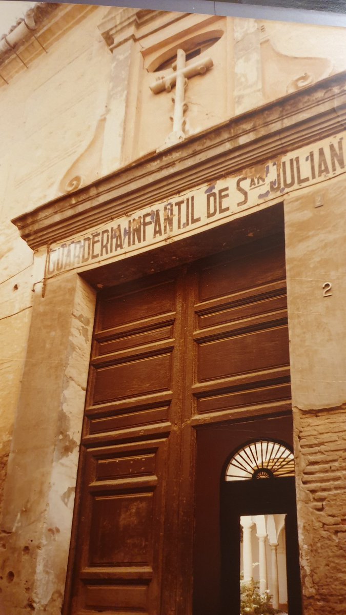 el__loro's tweet photo. ¿Alguien podría decirme dónde está/estaba esto? Las fotos son de 1978. ¡Gracias! #patrimonio #arte https://t.co/0aYSiYG21P