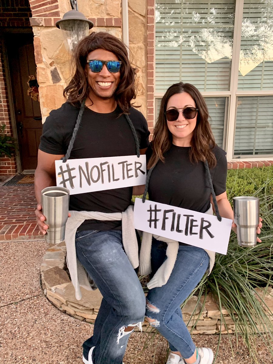 cbwcbw's tweet photo. Took social media to a whole new level this Halloween ...
#Boo #FilterVsNoFilter #halloween2021 https://t.co/0sUk2vOAR2