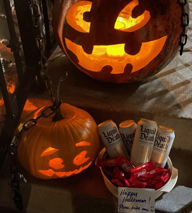 Happy Halloween! We like to keep our Trick-or-Treaters hydrated! @LiquidDeath Thanks to @JoannaAngel<a href="/tag/classic"class="tags"><span>#classic</span></a><a href="/tag/nailedit"class="tags"><span>#nailedit</span></a><a href="/tag/setdesign"class="tags"><span>#setdesign</span></a>
