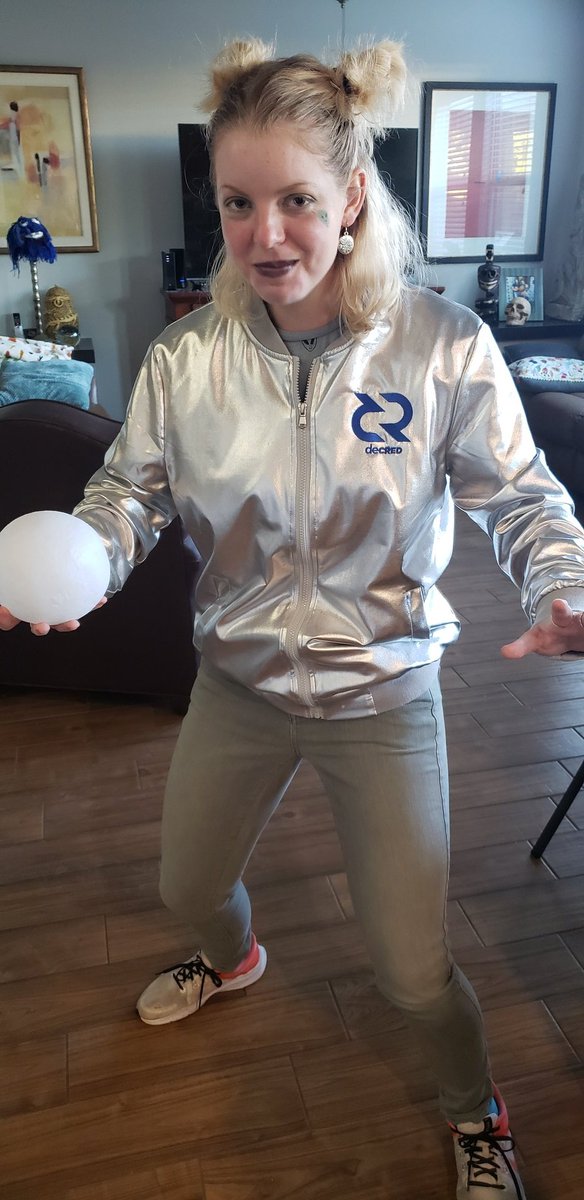 ₿ Michelle Ray ₿ tweet media