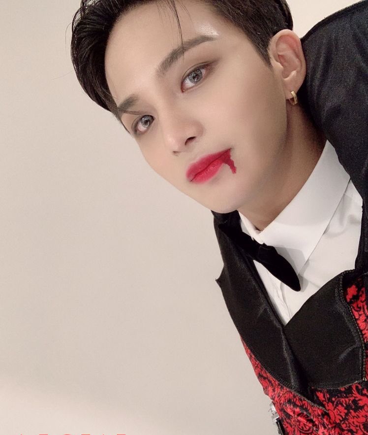 hourly jongho tweet media