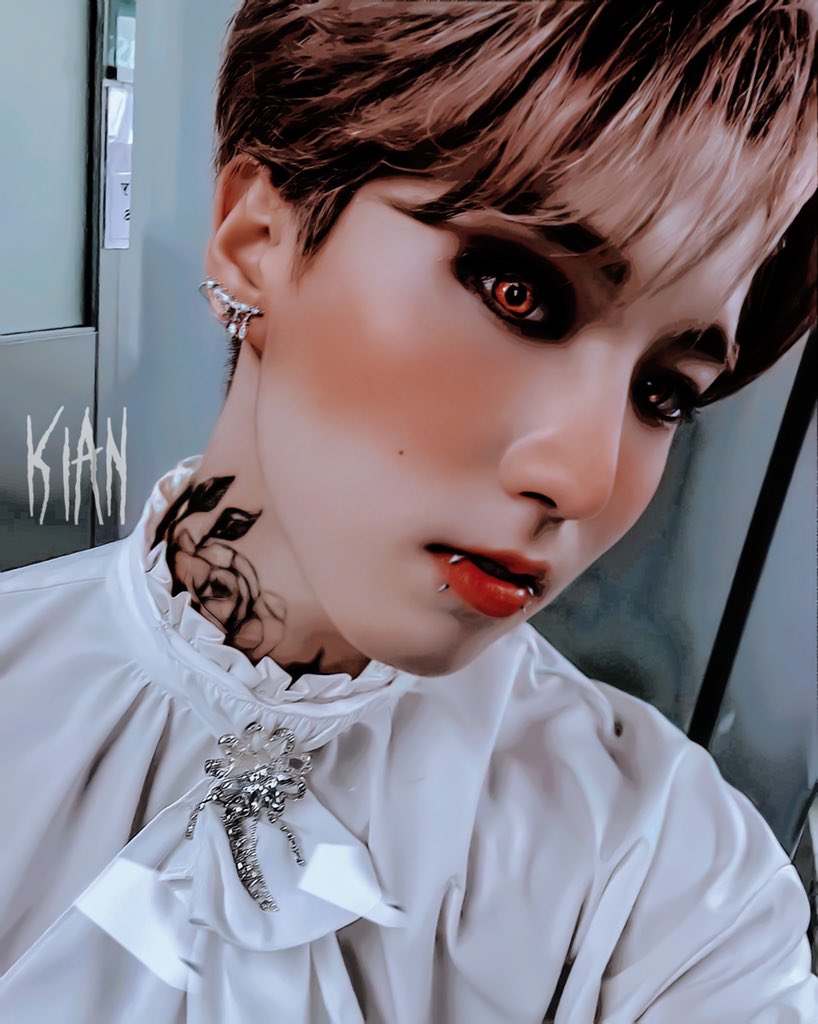 phntonic's tweet photo. ᅟᅟᅟᅟᅟᅟ𝗸𝗻ōc𝗸 𝗸𝗻ōc𝗸 : 
ᅟᅟᅟᅟ👻 ¿ t𝗿ı𝗰𝗸 ᨣ𝗿 𝘁r𝗲α𝘁 ? 🎃 
ᅟᅟᅟᅟ    #HalloweenDoSTA ⠀ ⠀
ᅟᅟᅟᅟ https://t.co/BagmY18Vtq