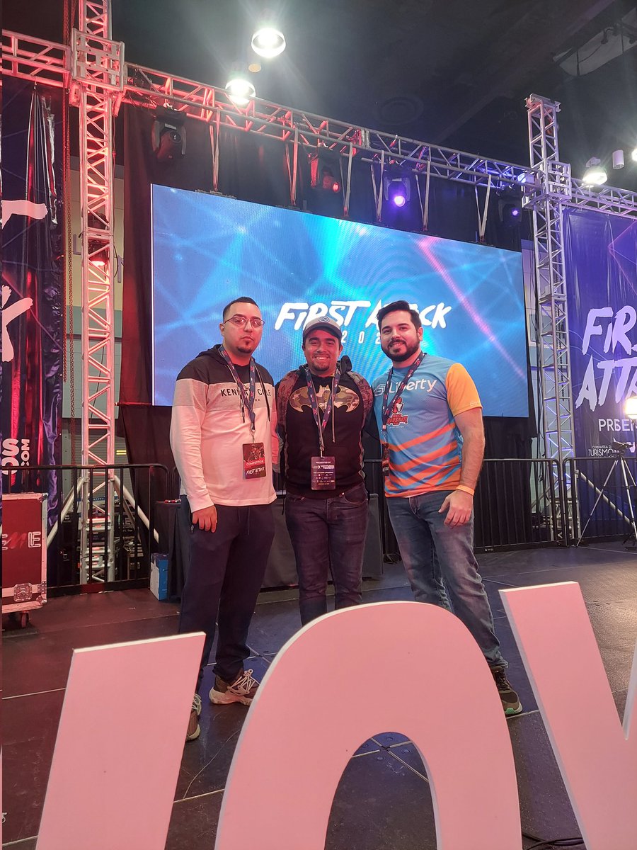 HPandaxv's tweet photo. We make Fkn Top 3 in Mk11 

First Attack 2021

Gracias por todo de corazon 

Ustedes son mis hermanos y el cariño que les tengo es demasiado especial @BrosephPR  @yadriel_el_punk  @baeleena_kahn  @BG_StrykeL https://t.co/4afj1NiV9K