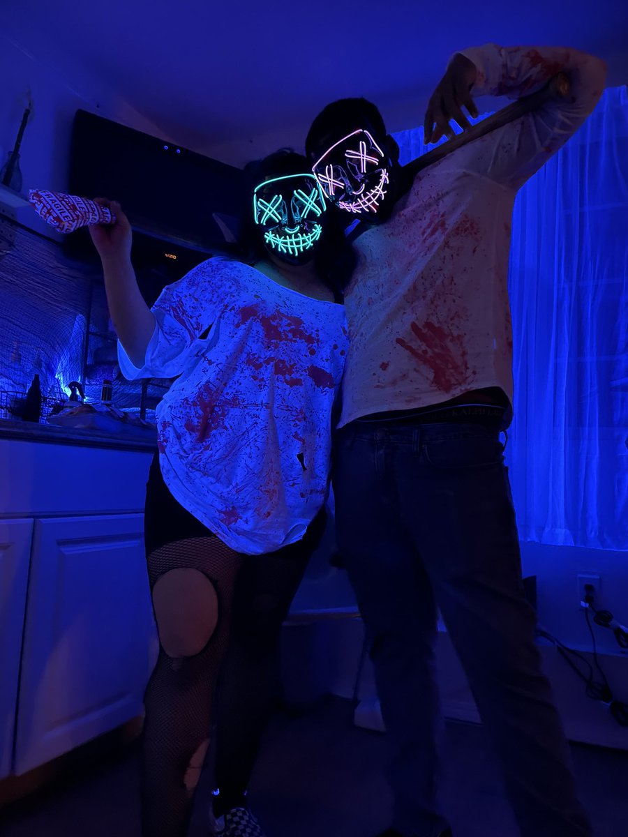 sirliit's tweet photo. 🖤🔪 https://t.co/1x02yPIDVM