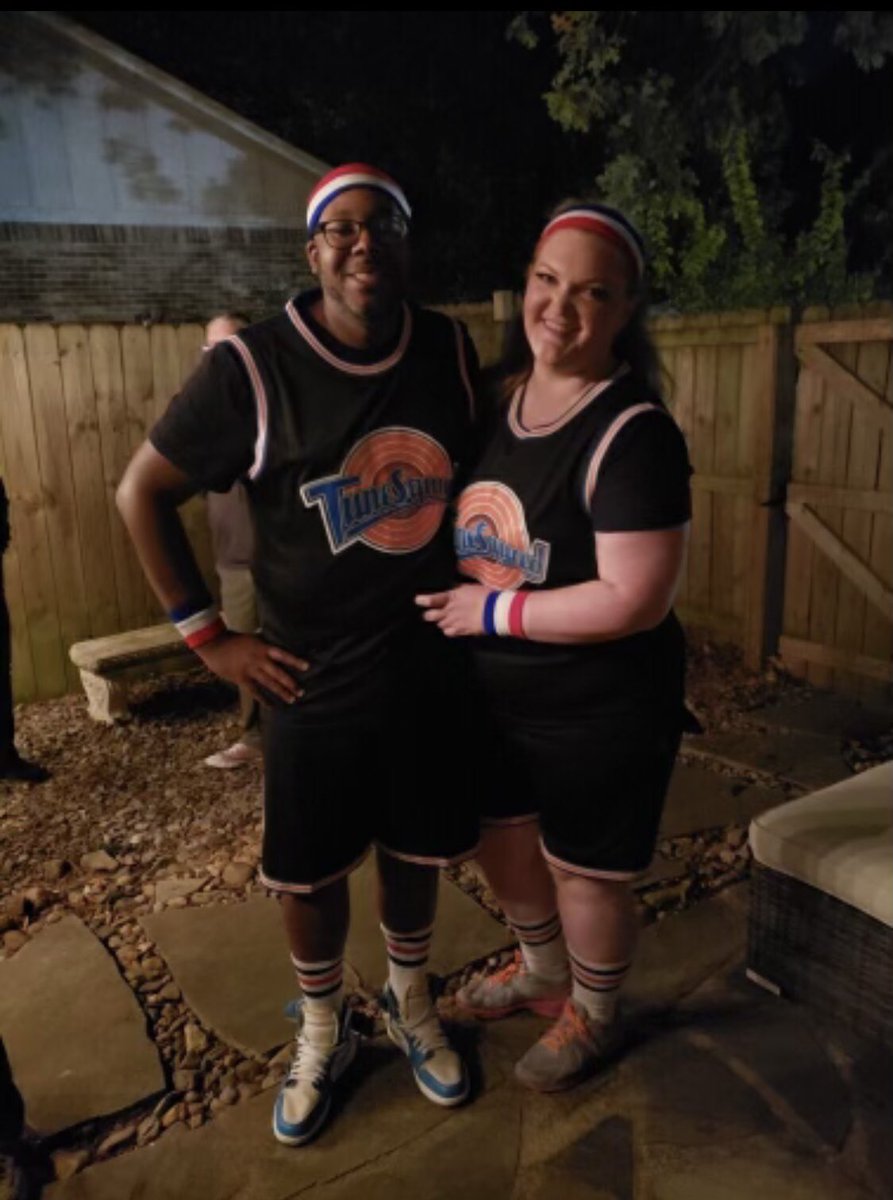 RyRythehypeguy's tweet photo. Time to suit up to play. First couples costume #welcometothespacejam #spacejammovie #SpaceJam #halloween2021 #TuneSquad #basketball https://t.co/t4ACfbO6P7