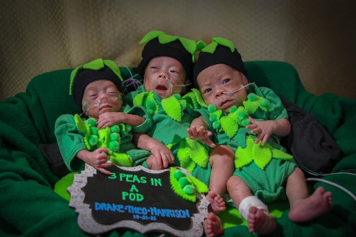 MercyOklahoma's tweet photo. Only a few days old, these preemies at #MercyOKC are already Halloween costume pros. They’re so sweet it’s spooky! #HappyHalloween #MercyKids https://t.co/4WjaVX6JUI