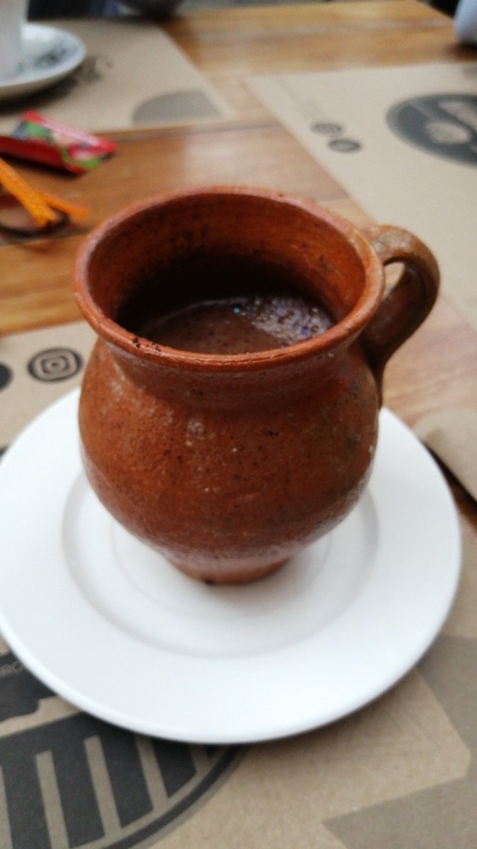 Yo_Neto's tweet image. Un chocolate Guatemalteco como se debe tomar..