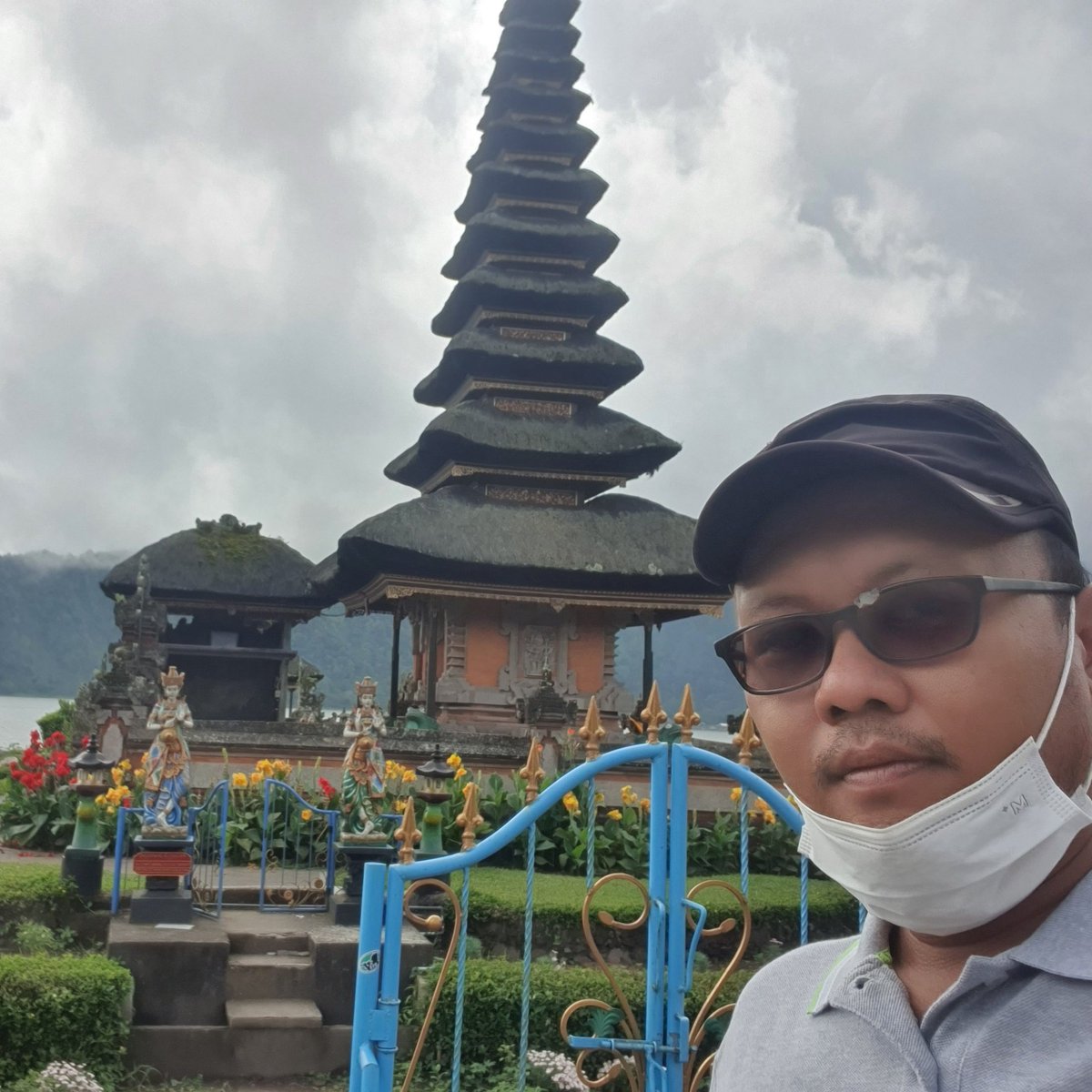 PrayogoRisal's tweet photo. #FotoProfilBaru https://t.co/xSrjRAbngY