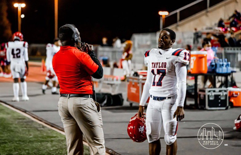 Defensive Player of the Week vs Alief Hastings goes to Freshman linebacker Collin Germany‼️ 

Germany recorded:
6 Tackles 
3 TFLs 
2 Forced Fumbles 
1 Sack 
1 Hurry