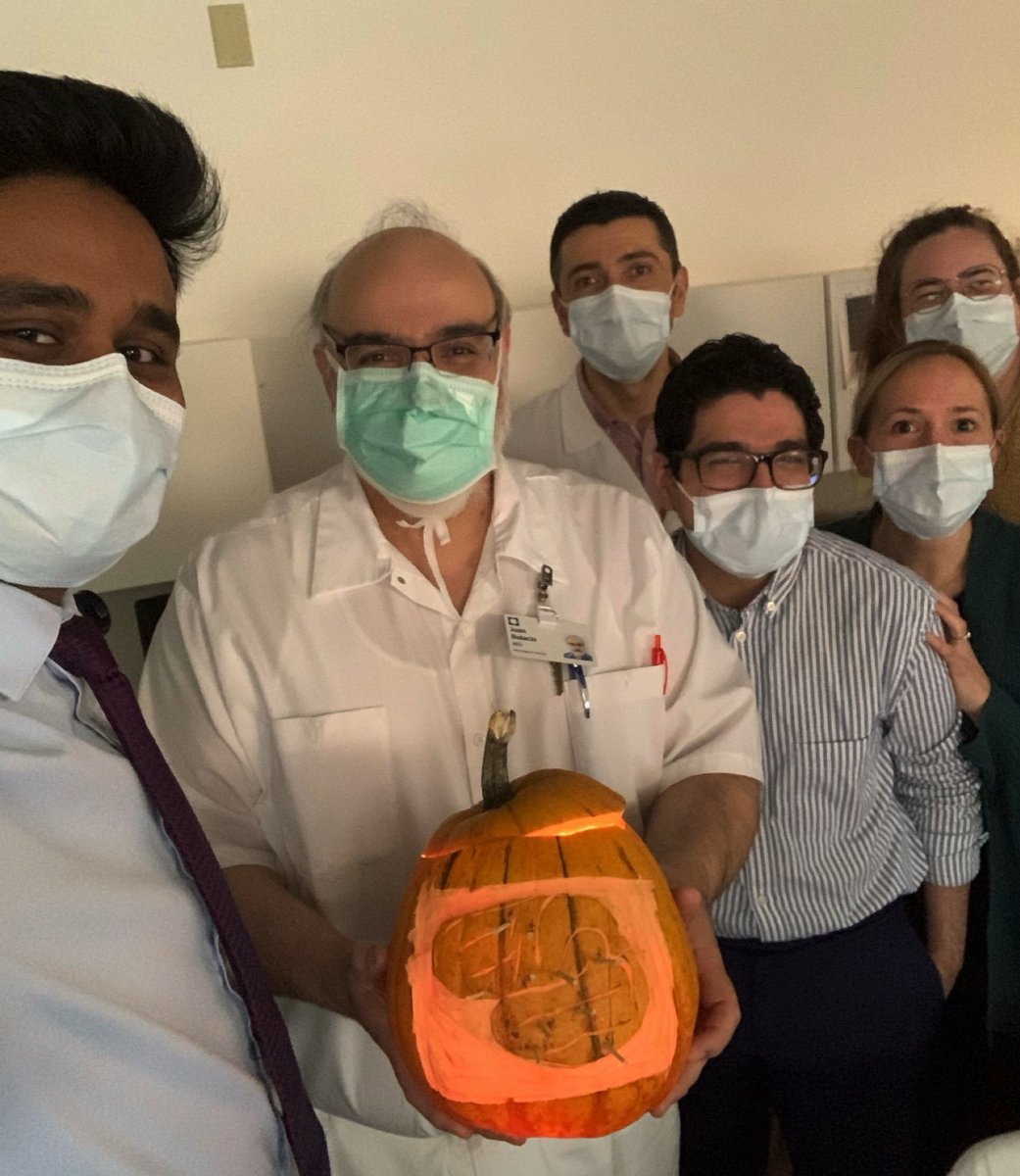 Happy Halloween 🎃 from the <a href="/ClevelandClinic/">Cleveland Clinic</a> Epilepsy Fellowship!!! <a href="/drjesfes/">Jessica Fesler MD, MEd</a> <a href="/AMoosaMD/">Ahsan Moosa Naduvil, MD 🧠⚡️</a> <a href="/Ekplectic/">Ekplectic</a> <a href="/VineetPuniaMD/">Vineet Punia</a> <a href="/khouryjeanccf/">Jean Khoury, MD</a> <a href="/CLENeurons/">Cleveland Clinic Neurology Residents</a> #stereoEEG #halloween2021