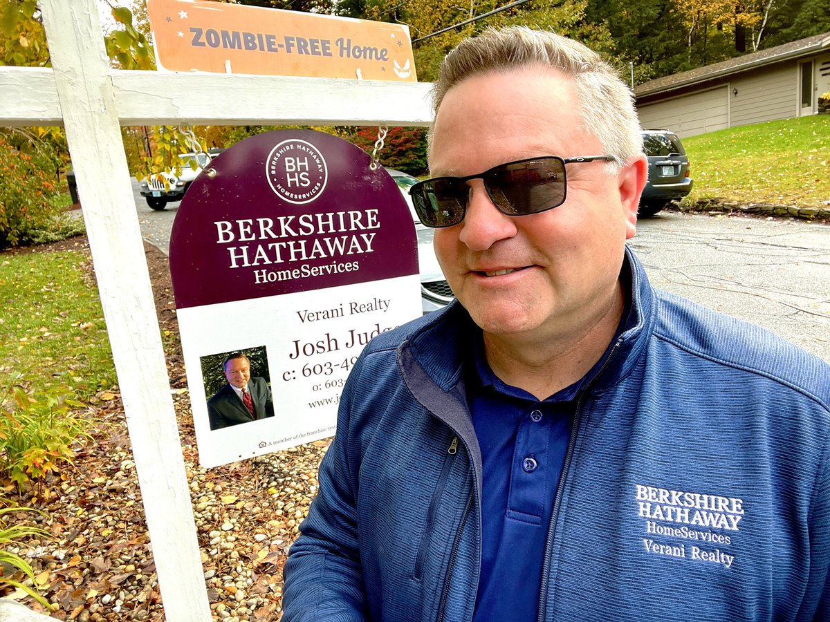 nhjoshjudge's tweet image. Happy Halloween!