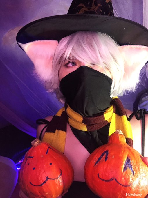 Find the difference 😼🎃 https://t.co/pbp0RzEAT0<a href="/tag/cosplay"class="tags"><span>#cosplay</span></a><a href="/tag/genshinimapct"class="tags"><span>#genshinimapct</span></a><a href="/tag/kazuha"class="tags"><span>#kazuha</span></a><a href="/tag/kazuhakaedeh"class="tags"><span>#kazuhakaedeh</span></a>