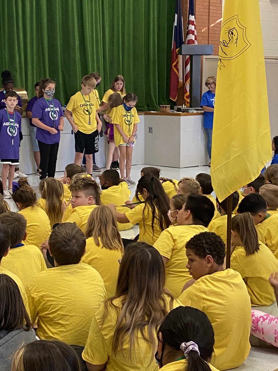 MsLParsons88's tweet photo. Loved celebrating my students at our October celebration! #iamwfisd #room2crew https://t.co/DXZkgfuORs