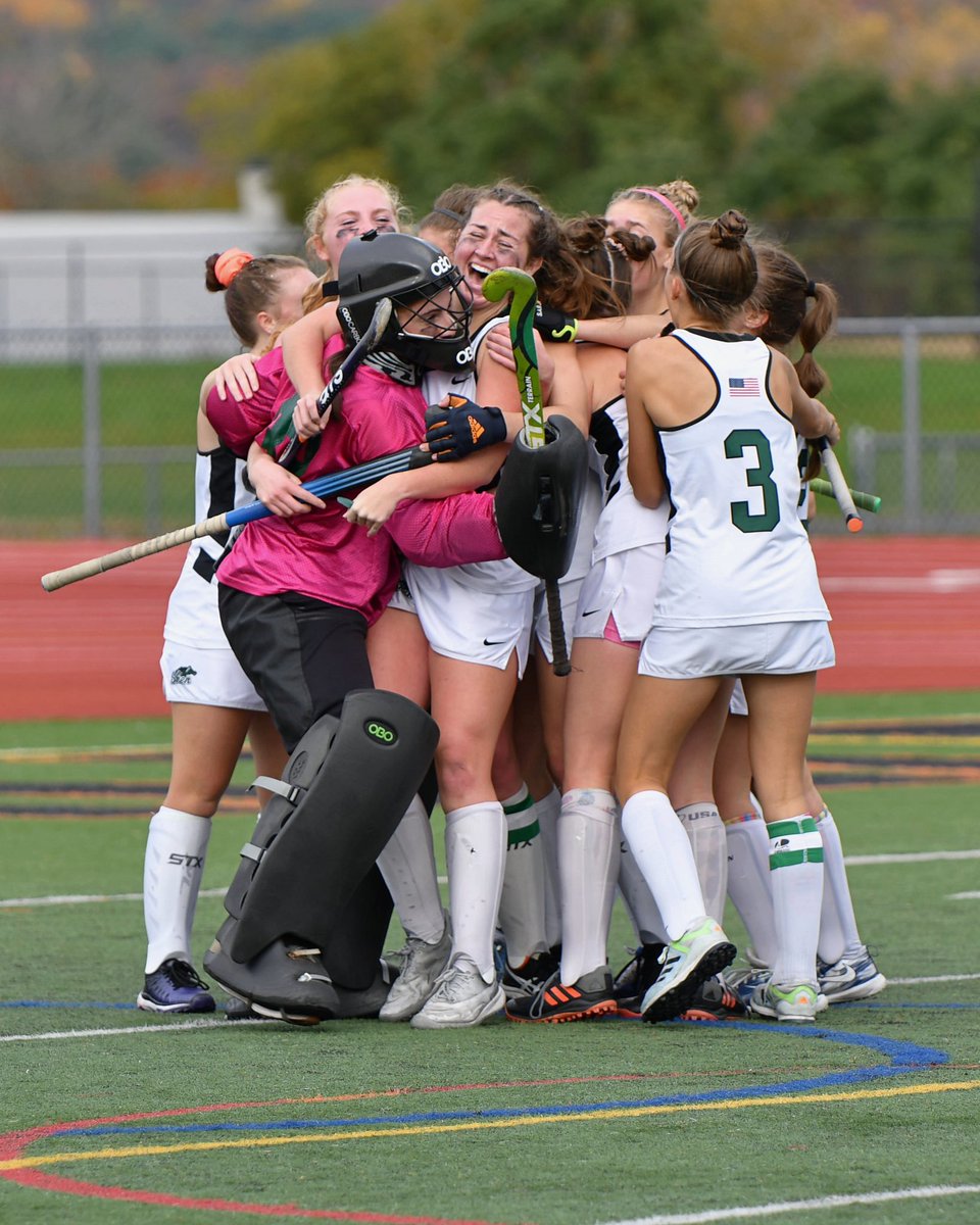 ShenAthletics's tweet photo. That Championship feeling!!! It Never Ever Gets OLD!! Always TeamFirst with this group! https://t.co/ILdSUqwCRS