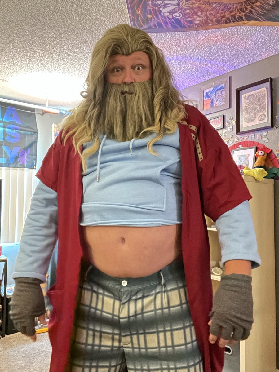 Happy Halloween from me, Fat Thor! 