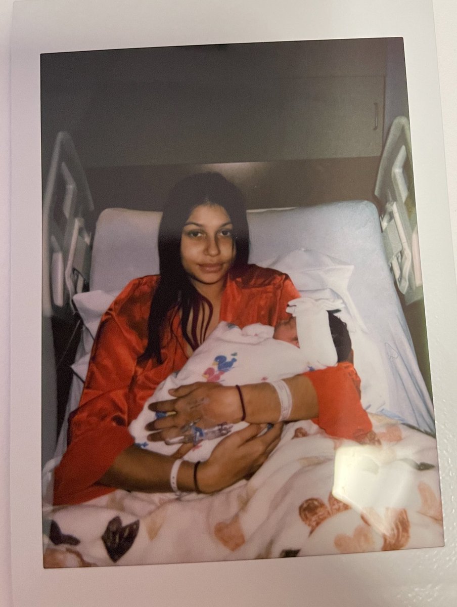 itsglock_'s tweet photo. 22 years later ❤️ my Halloween baby 
Alijah Miliani 🎃👻 https://t.co/H46nAMed2y