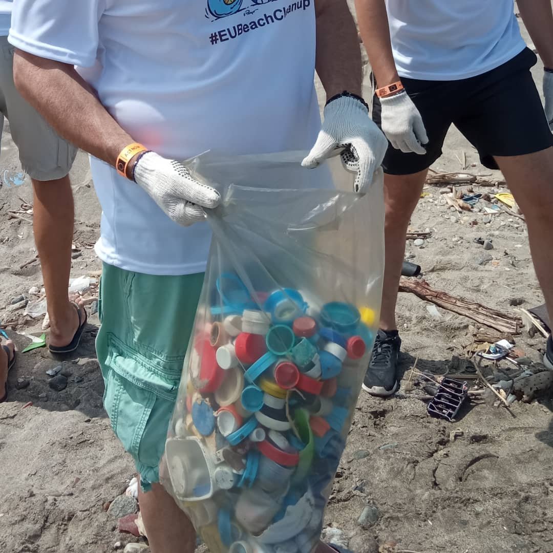 BeGreen_org's tweet photo. ¡Momento de actuar! ♻️
#UEBeachCleanup https://t.co/HCWDspODTb