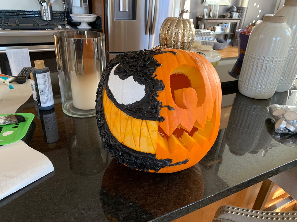 bartona111's tweet photo. Happy Halloween!  The COVID friendly candy slide makes it’s return again this year! https://t.co/xtBeMfuMyv