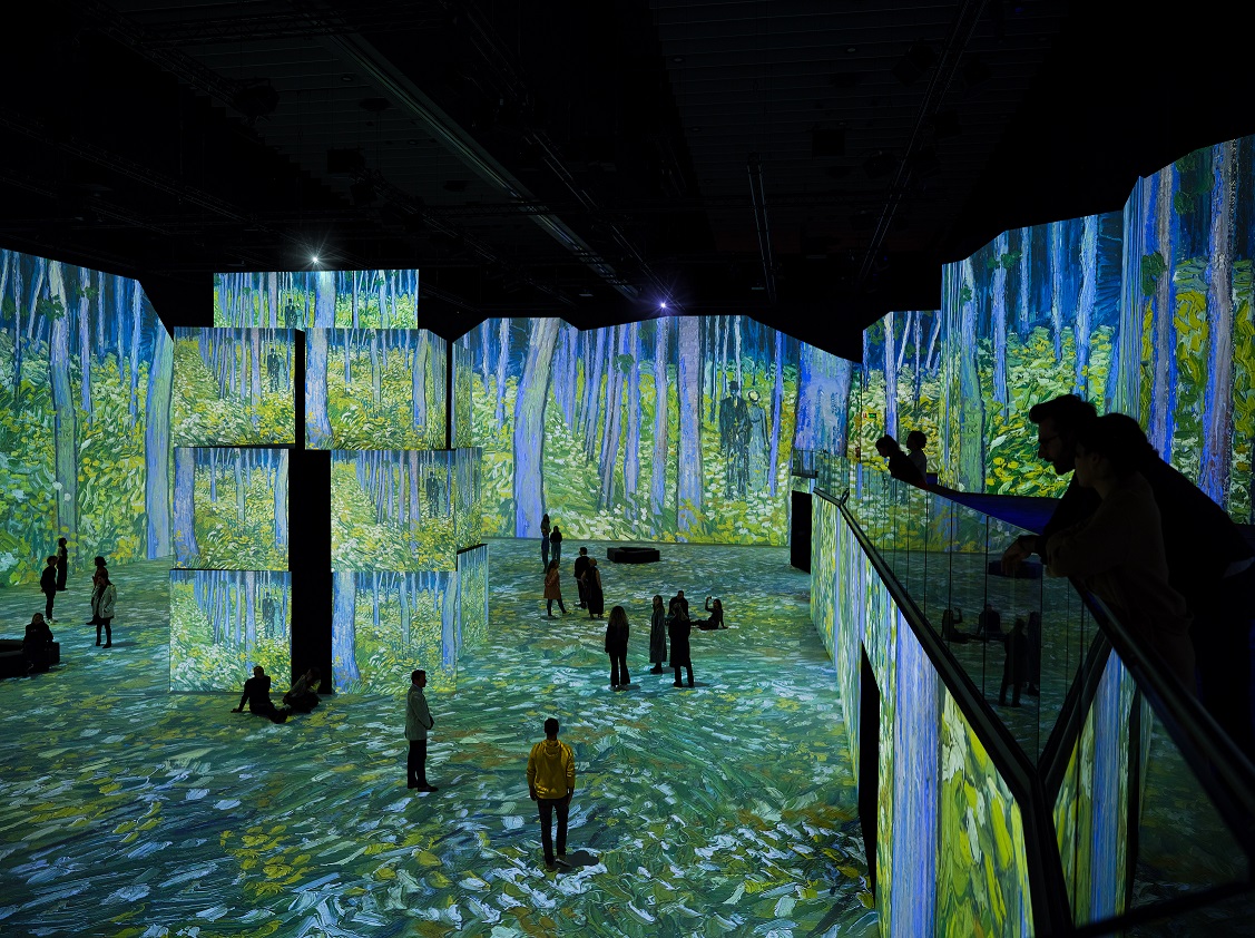 Ready, set, GOGH ✨#thelumemelbourne is officially open at #MCEC!! ✨

THE LUME Melbourne is an expansive 3,000 square metre, 11 metre high 🤯 #digitalart gallery. Opening with the vibrant works of the Dutch master, Vincent van Gogh 🖌️.

Get your tix here: ow.ly/CQqJ50GAHHH