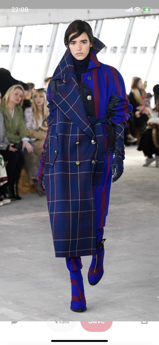 Өглөөний мэнд ☕️🍋🥑 Дулаахан ганган хувцаслах ч гоё мэдрэмж шүү 👀Амжилт 💪👆