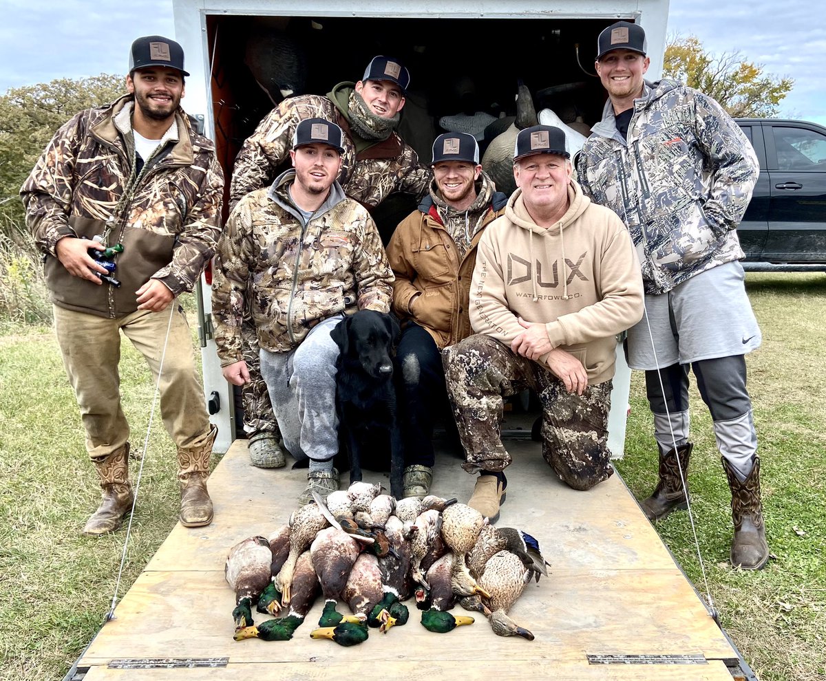 bawilliams62's tweet photo. @Fowl_life Chad, our crew hunts the Elkhorn river in Washington county in NE.  Had a nice morning, shot a few green heads.  Notice the hats the guys and I are wearing.  Reppin’ the Fowl Life brand!Have a great season.  Stay safe.  #FowlLife https://t.co/Chr9WGprcW