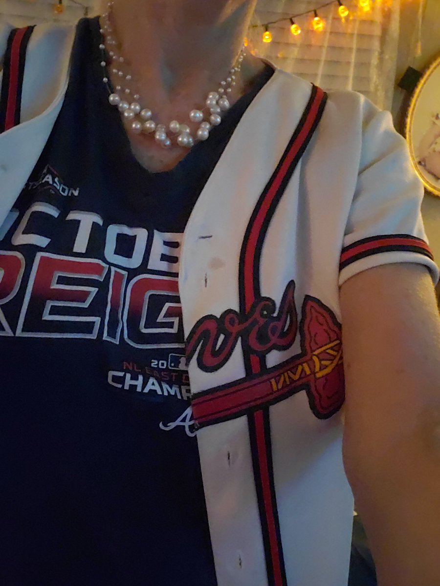 2beinNC's tweet photo. GO BRAVES!!!!!! @Braves Major GOOD LUCK 🤞🤞 LET'S GO #OCTOBERREIGN!!! ⚾😃🤸🏼♂️🪓🪓🪓🪓🪓🪓🪓🪓🪓🪓 https://t.co/yjKSbTOGpx