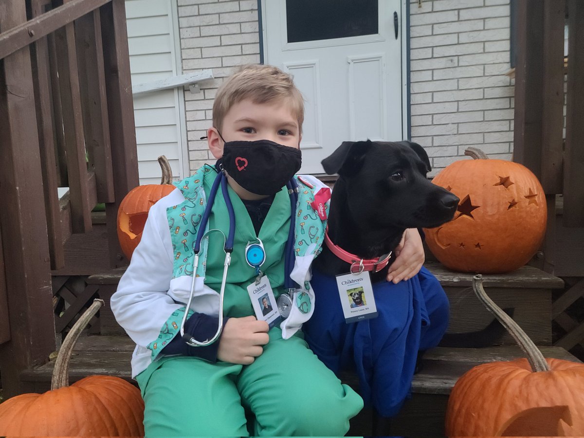 JessChenevert's tweet photo. What's a Pediatric Cardiogist without his trusty nurse? They are ready for some trick or treating after a long day in the CVCC at @childrensmn

#happyhalloween #conqueringchd https://t.co/5TiDtIfurz