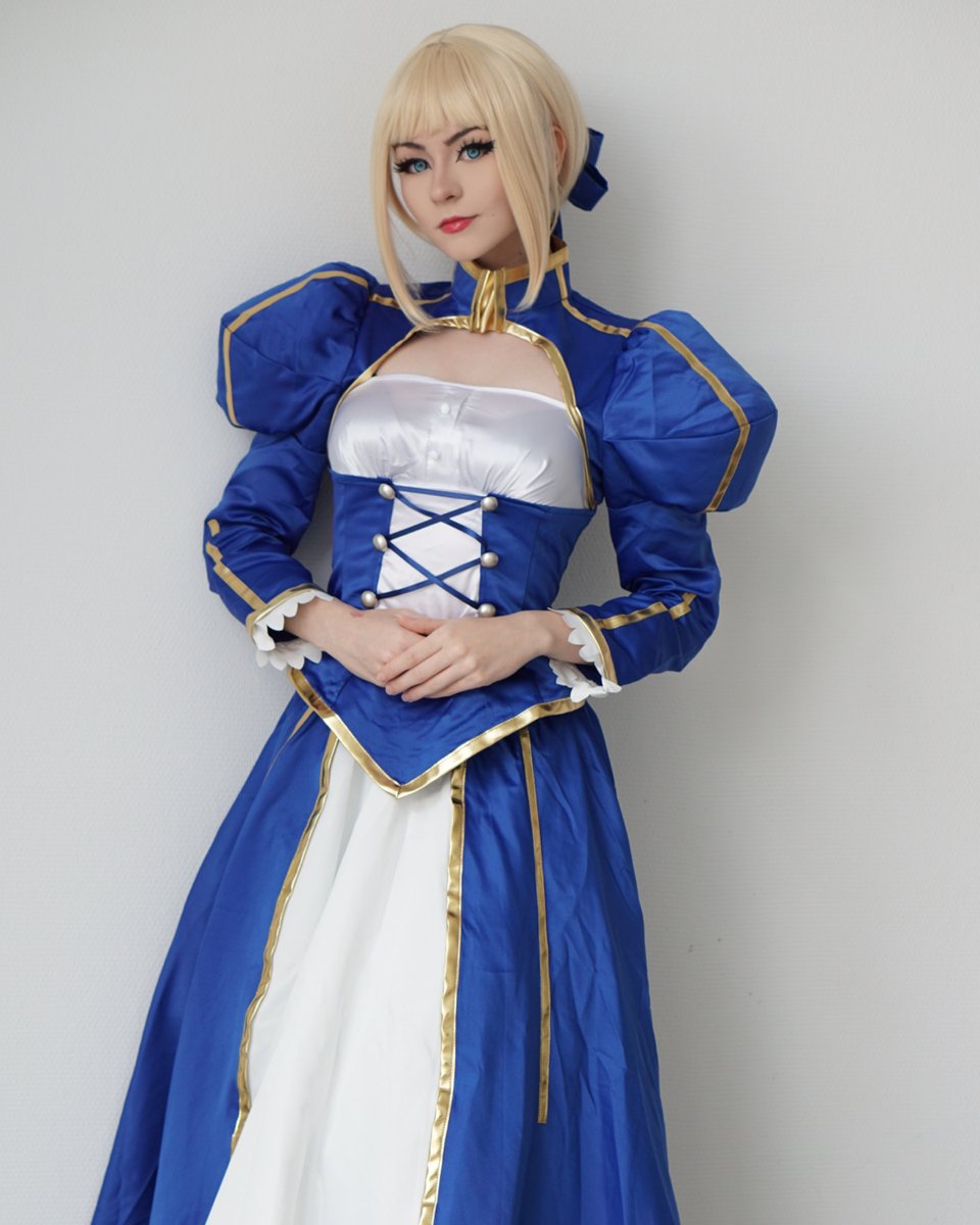 Saber 
cosplayer: instagram.com/nozzomi_cospla…
costume: miccostumes.com/fate-stay-nigh…

#fate #fgo #fategrandorder #fatestaynight #fatezero #sabercosplay #artoriapendragon #fatesaber #kingarthur #cosplayphotography #germancosplayer #hungariancosplayer
