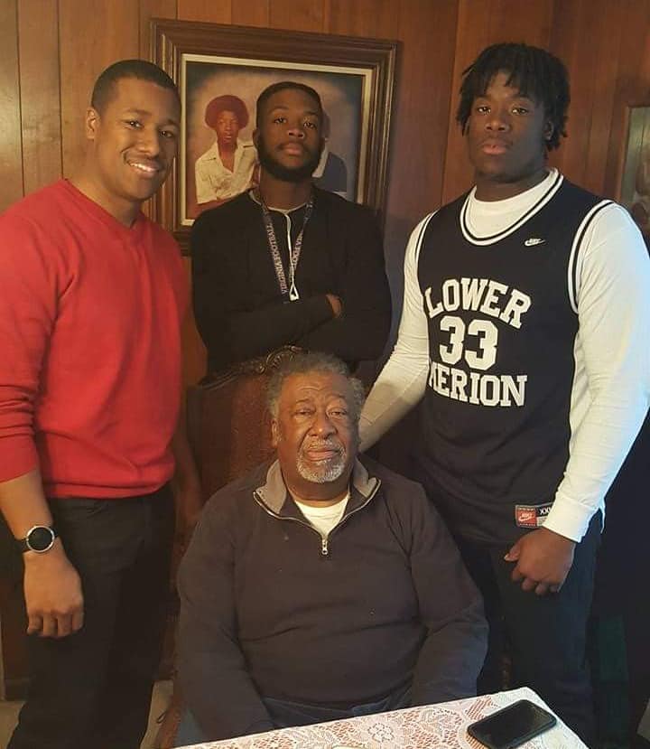 ApostleFrank's tweet photo. REMEMBERING MY POPS TODAY! We lost a Solid Soldier today! Reflecting on what he started... and am in awe of the Legacy he left behind!!! Heaven smiled & we rejoiced! #DemBurtonBoyz4Life #RestEasyPops #FinallyReunitedWithTheLoveOfYourLife #LoveFrankieBee #DemBurtons https://t.co/2ckaKX8rFF