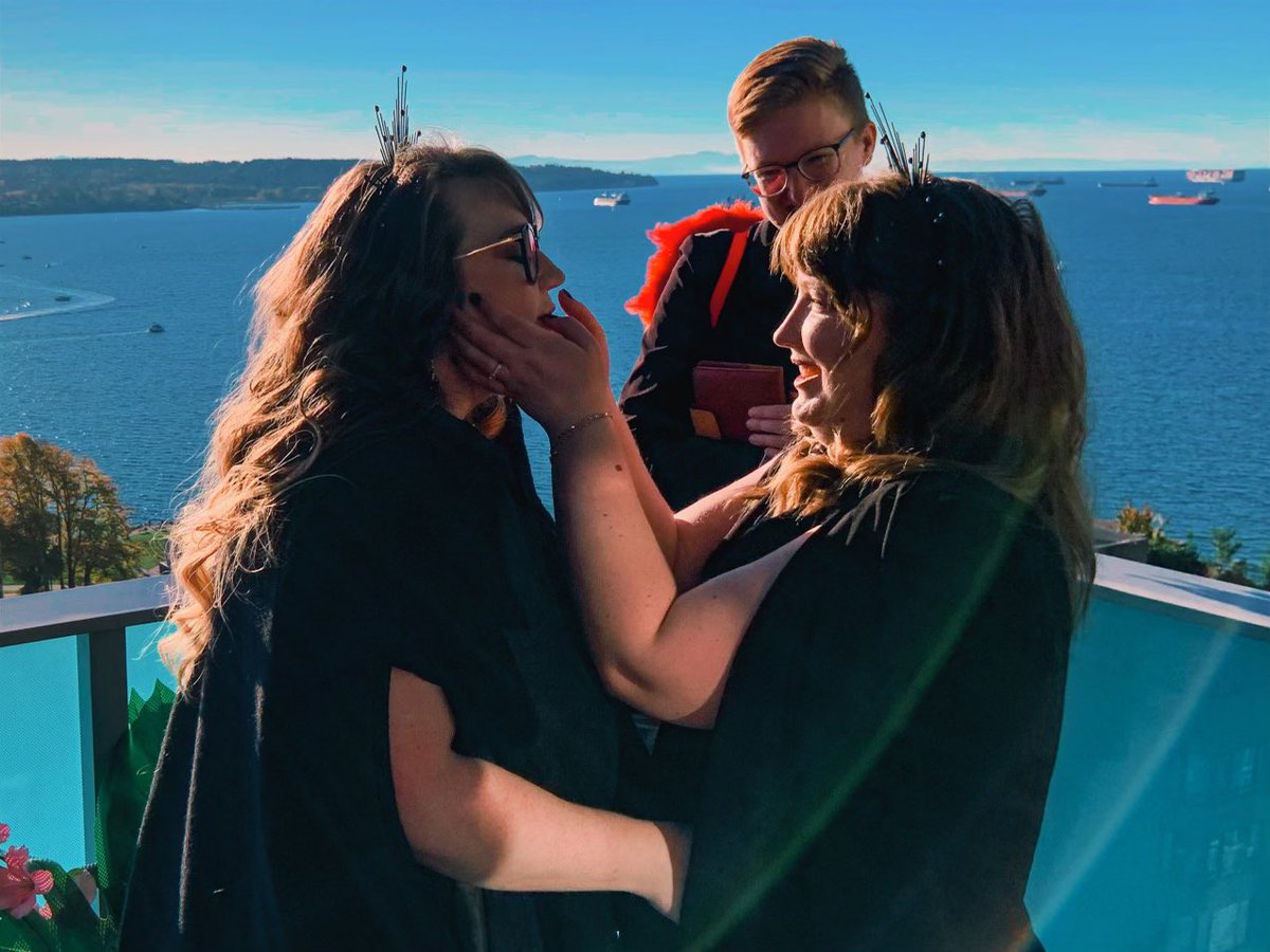 samantha coley 👻🍀 tweet media