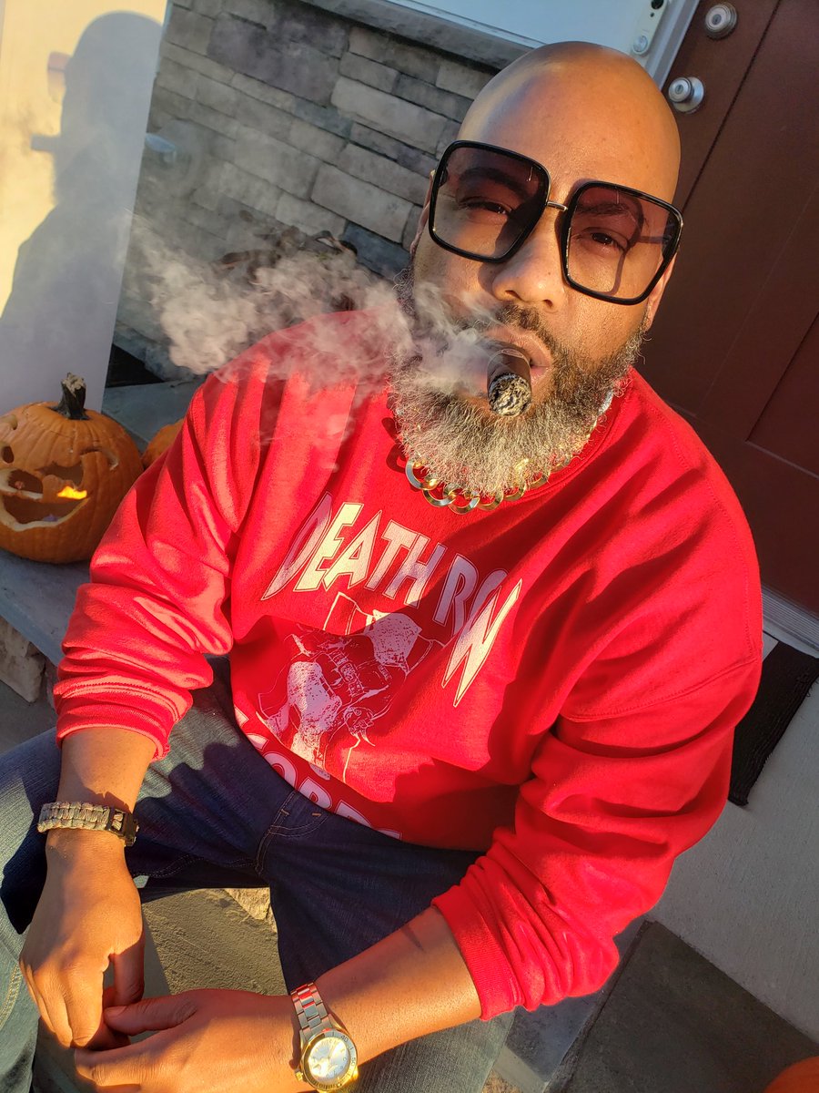 IG: StarrNyce434 tweet media