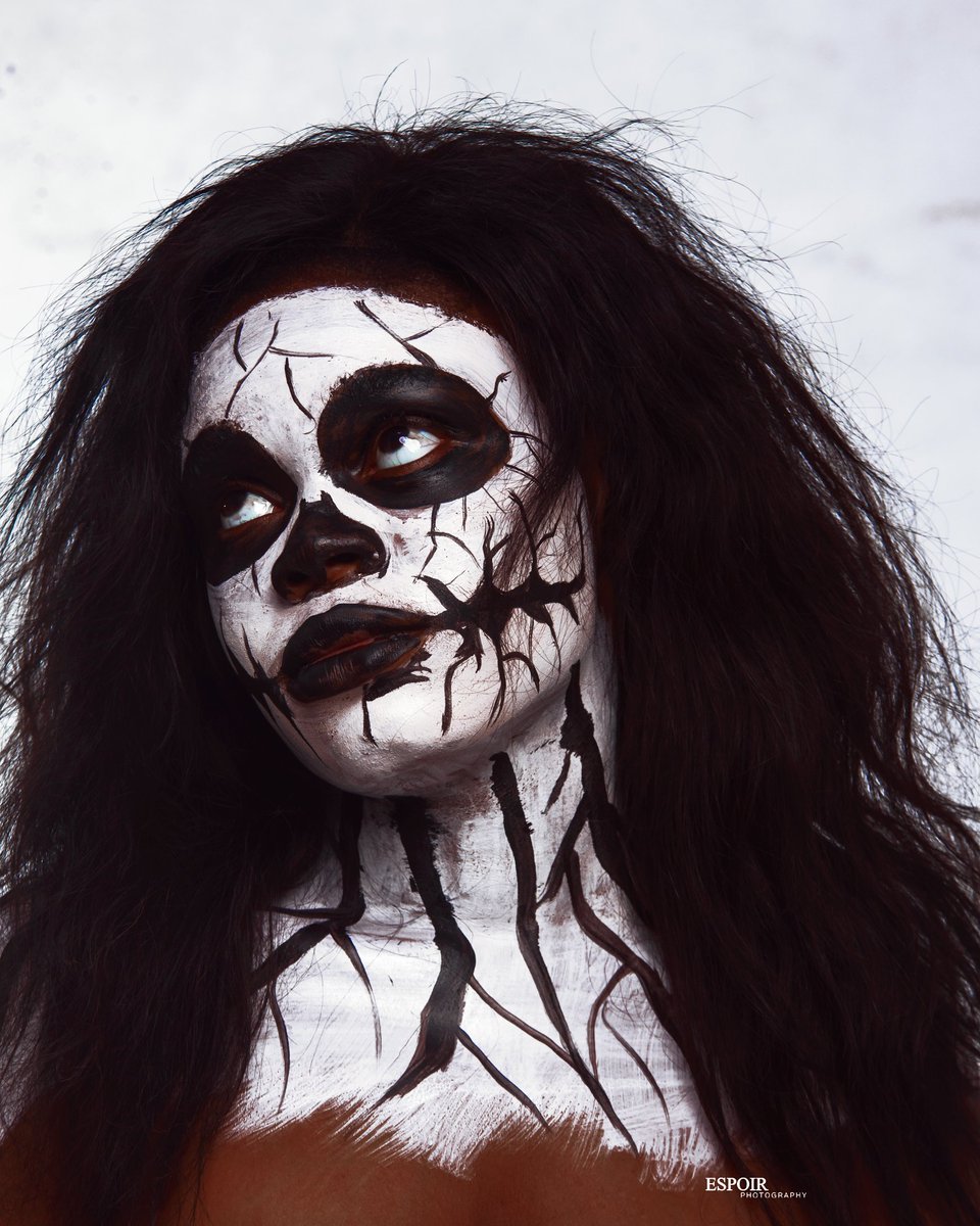 geraud_lionel's tweet photo. Vous dormez ??? 😈😈🤖
Face painting by me 🖌
#halloween2021 #facepaint https://t.co/kY22tQTNef
