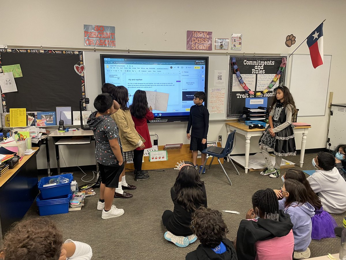 JaredBraun10's tweet photo. Planning for a science related problem. Creating a laser show using reflection and refraction. Then presenting their solutions to the rest of the class. https://t.co/CGzbR8Htg4