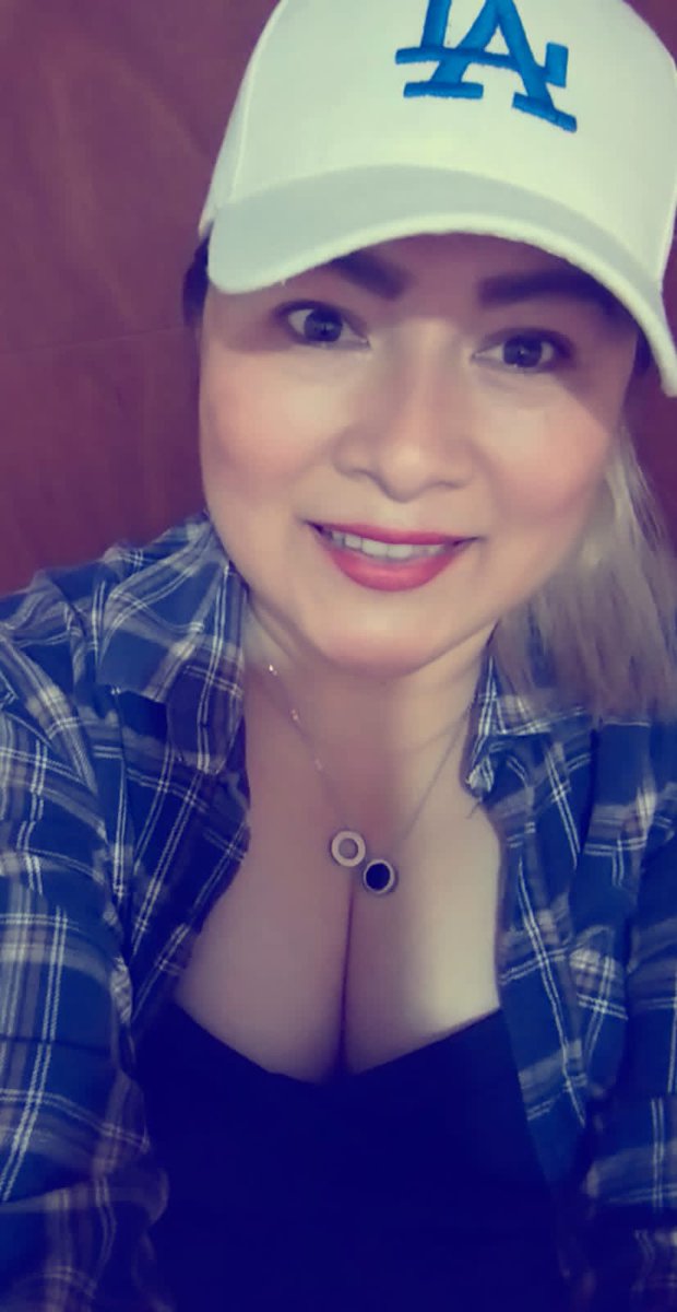 joselamas79's tweet photo. @adevaldes #SerieMundialEnTUDN 
Un favor y una pregunta

El favor:
Mi esposa fan de dodgers cumple años hoy mandenla felicitar porfa

La pregunta:
¿porque el 44 en el campo de los Bravos? https://t.co/OlMu5hejaL
