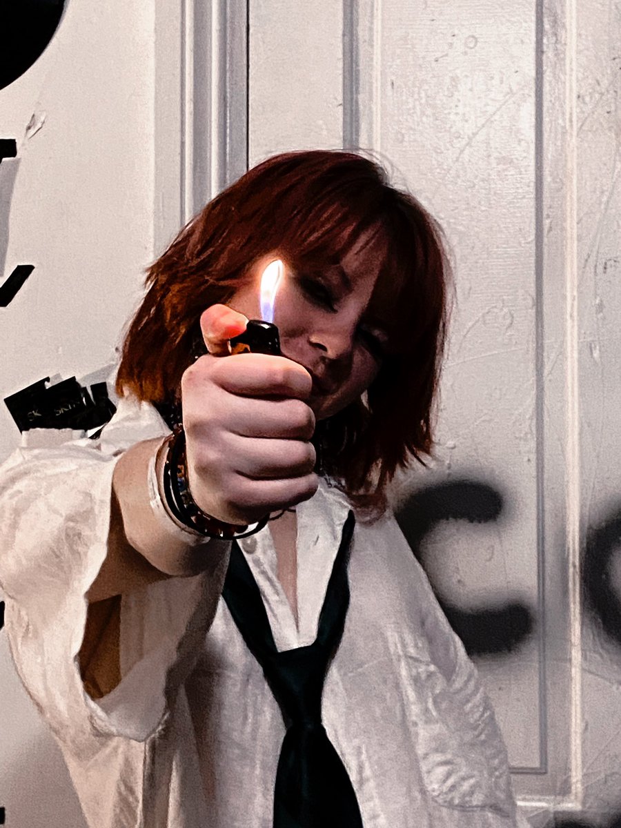 godessscomplex's tweet image. Kinda like my Halloween pics :)