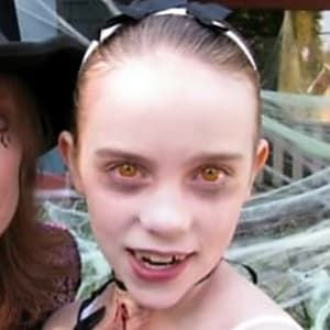 fetusbe's tweet photo. Billie Eilish for halloween https://t.co/56WjICIick