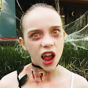 fetusbe's tweet photo. Billie Eilish for halloween https://t.co/56WjICIick