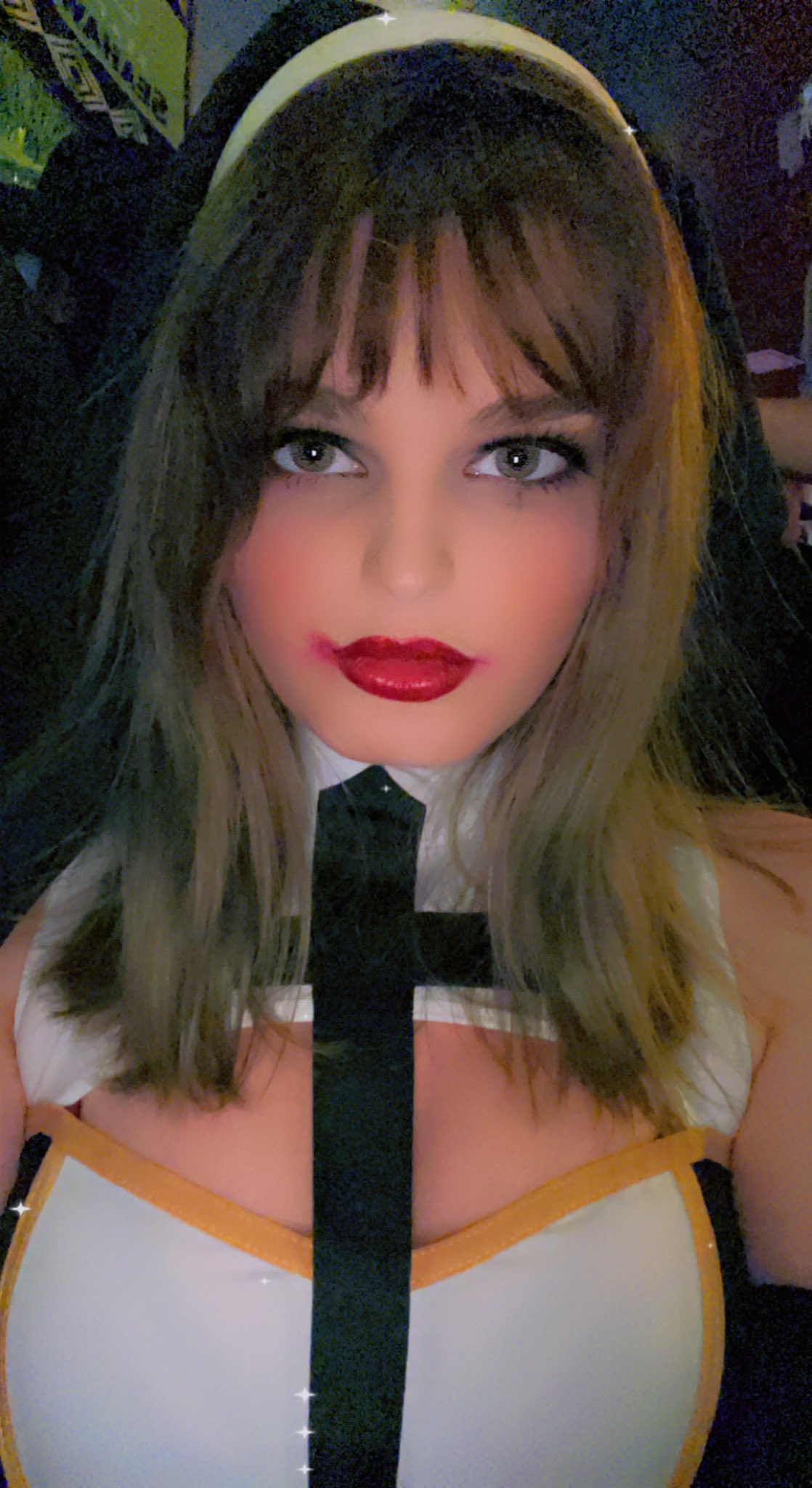 Asia BelleXXX⭐️ on Twitter: "Are there any other content creators that I can work with? Dm me ☺️