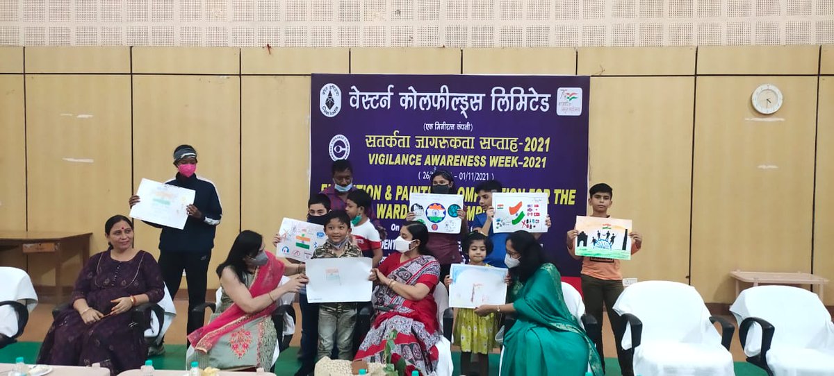 CVO_WCL's tweet photo. An elocution and painting competition was conducted for the wards of employees at WCL.The competitions were conducted with an aim to create awareness about Vigilance.The children showcased their create skills. 
@CVCIndia @CoalIndiaHQ @TeamWCL @CoalMinistry 
#VAW2021 https://t.co/9yXgFfUv7I
