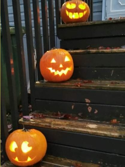 multiclassact's tweet image. Guess which pumpkin I chose.
#tusktooth #CriticalRole