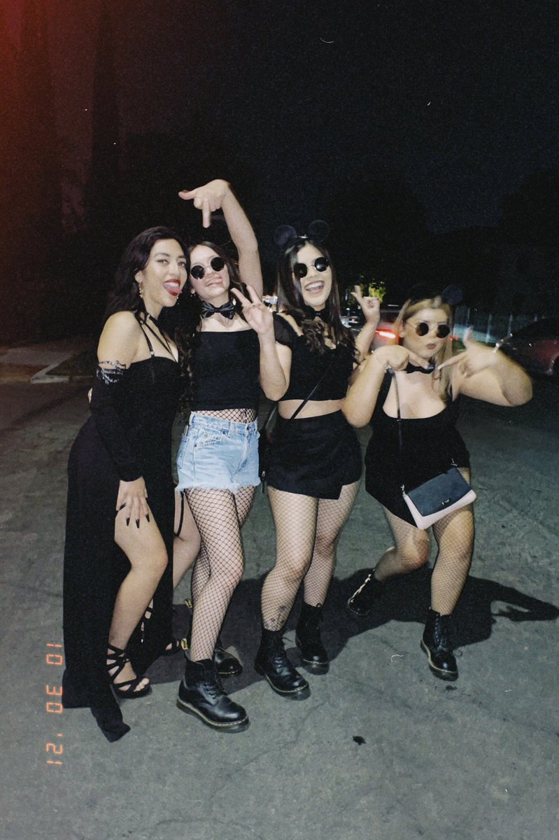 whatever happened last night, don’t ask us, we didn’t see a thing 👁👄👁
